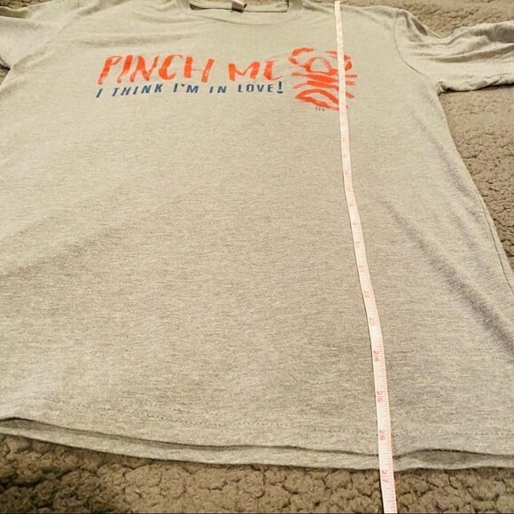 Next Level Crawfish Grey T-Shirt Size Large - Picture 10 of 11